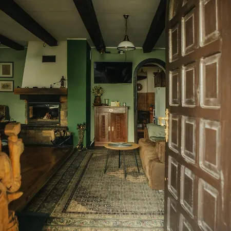 Stara Kuznia- W Puszczy Noteckiej ヴィラ *