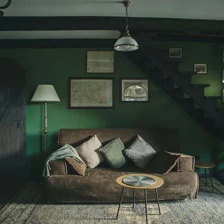 Stara Kuznia- W Puszczy Noteckiej Vila Zatom Nowy